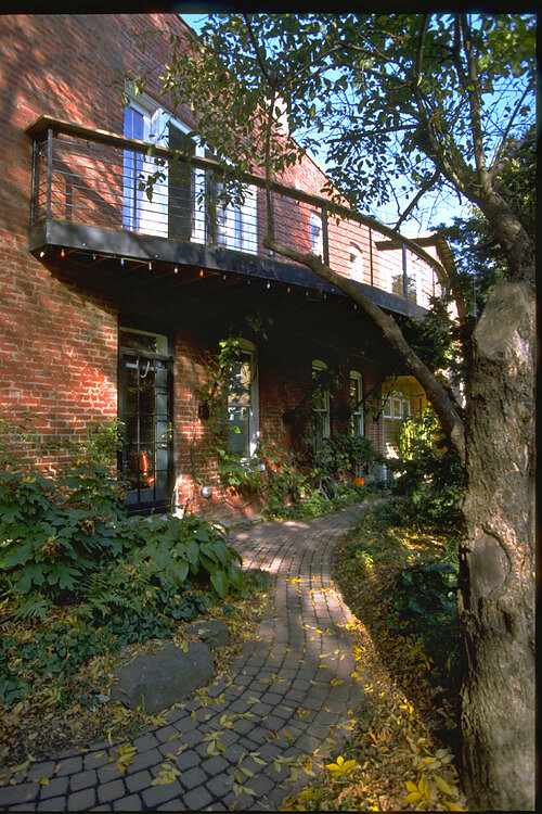 contemporary-porch.jpg